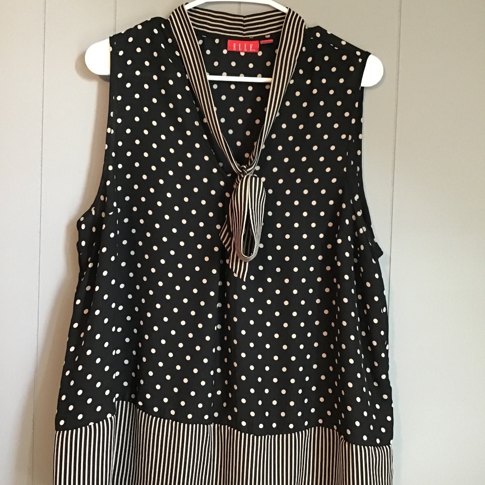 Elle Sleeveless Blouse